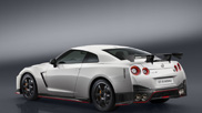 Nissan shows off with the new Nismo GT-R on the Nürburgring