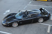 La seule et unique Maserati MC 12 noire est à vendre!